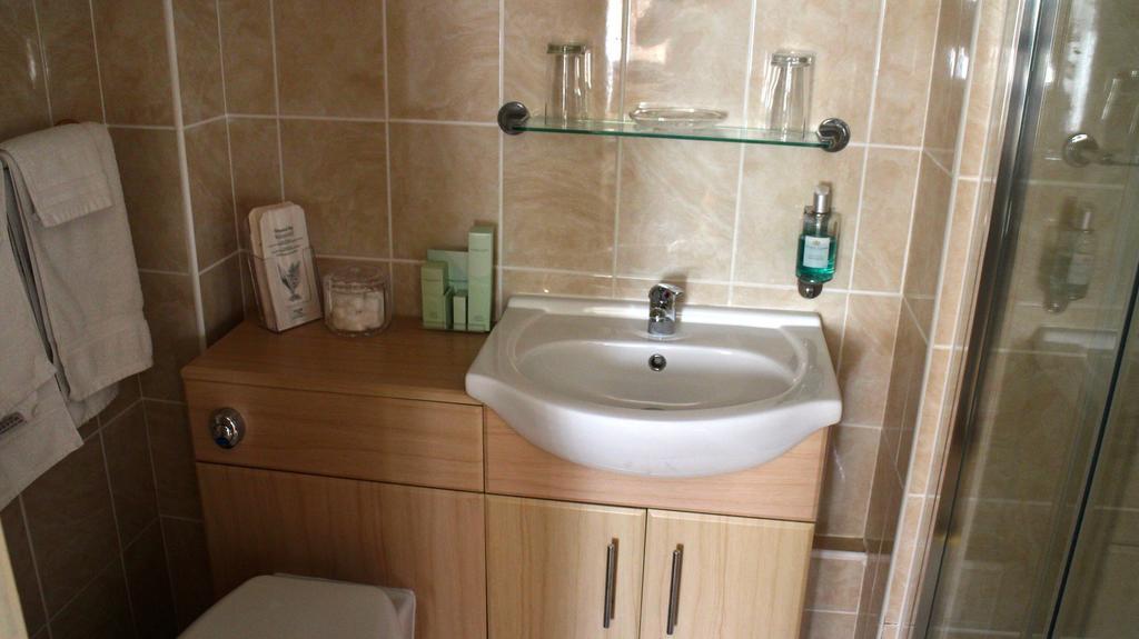 Merivon Guest House Great Yarmouth Habitación foto