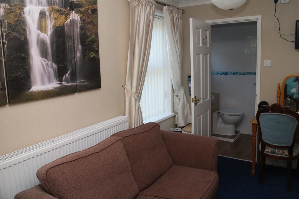 Merivon Guest House Great Yarmouth Habitación foto