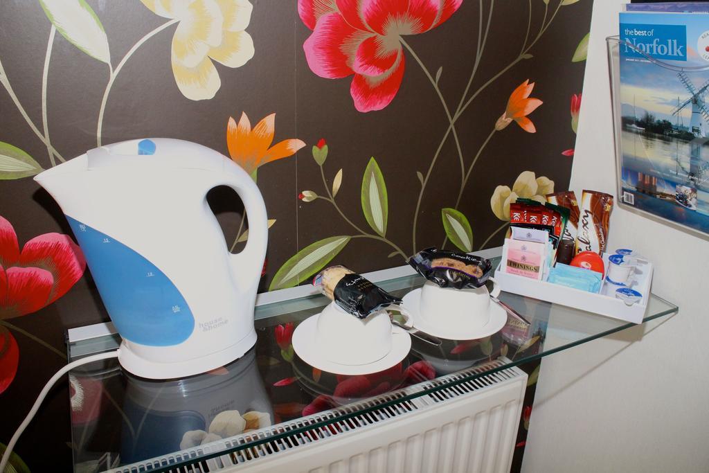 Merivon Guest House Great Yarmouth Habitación foto